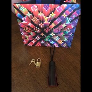 Authentic Louis Vuitton!